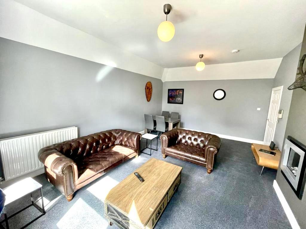Serviced Accommodation Moray - Lesmurdie House Элгин Экстерьер фото
